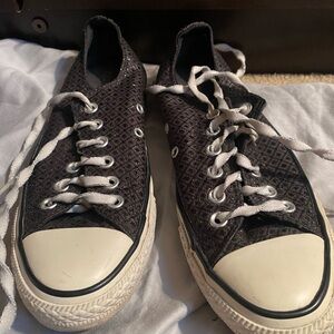 Glitter converse size 8womens 6 mens